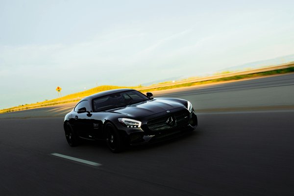 How Can Homebuyers in the UK Safeguard Themselves Against Market Volatility?