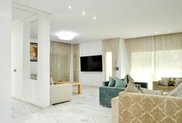 How Can Real Estate Investments Hedge Against Inflation in the UK Finance Sector?